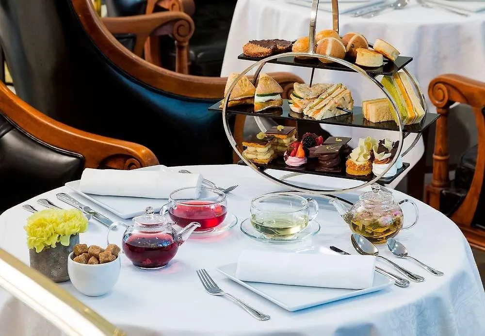 Hotell Marriott Champs Elysees