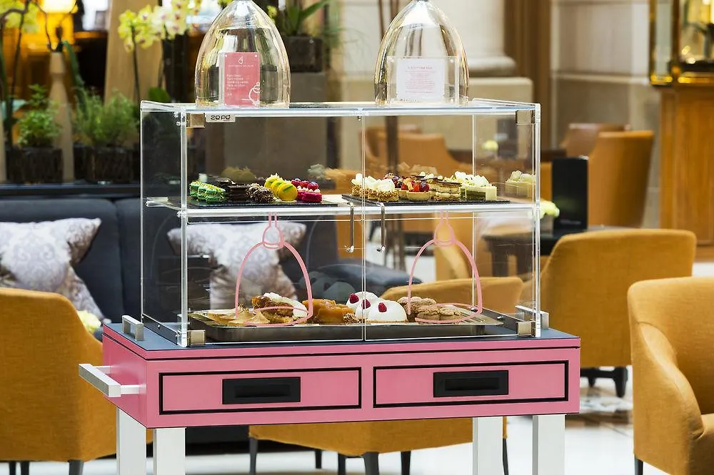 Hotel Marriott Champs Elysees 5*