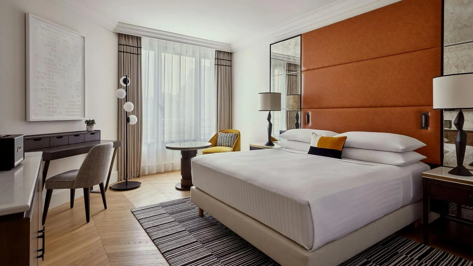 Marriott Champs Elysees Hotel 5*