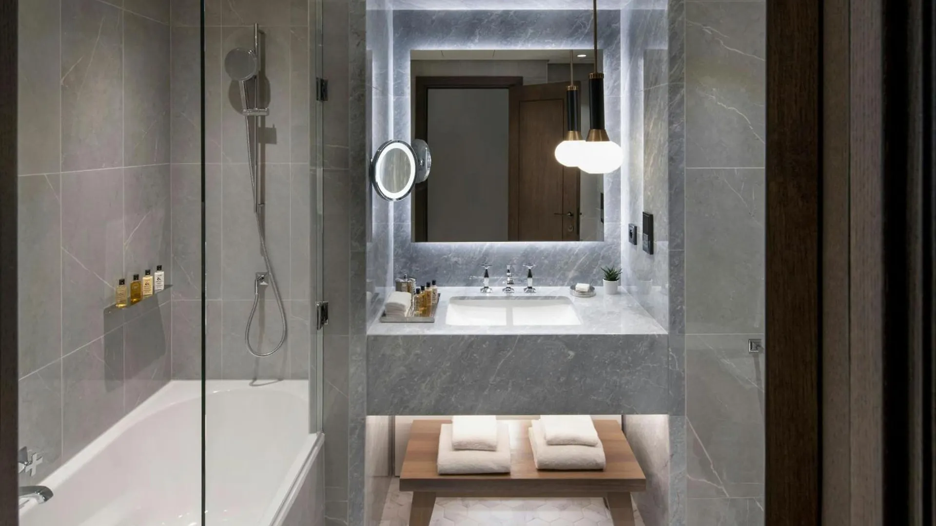 Marriott Champs Elysees 5* Paris
