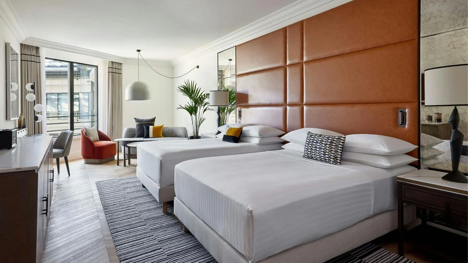 Marriott Champs Elysees Hotel