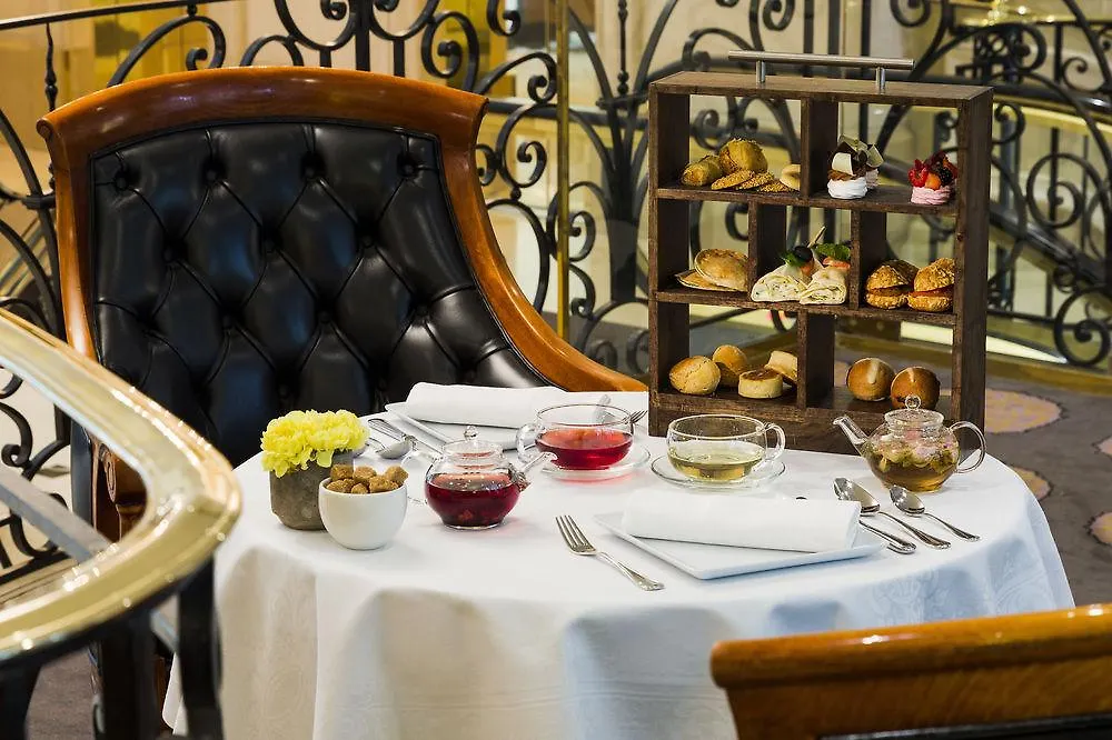 Marriott Champs Elysees Париж