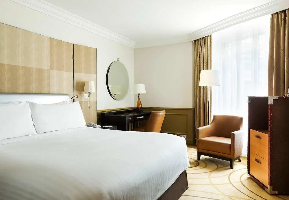 Marriott Champs Elysees 5* Париж