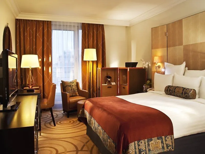 Marriott Champs Elysees Отель Париж